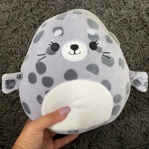 Isis 8” Squishmallow